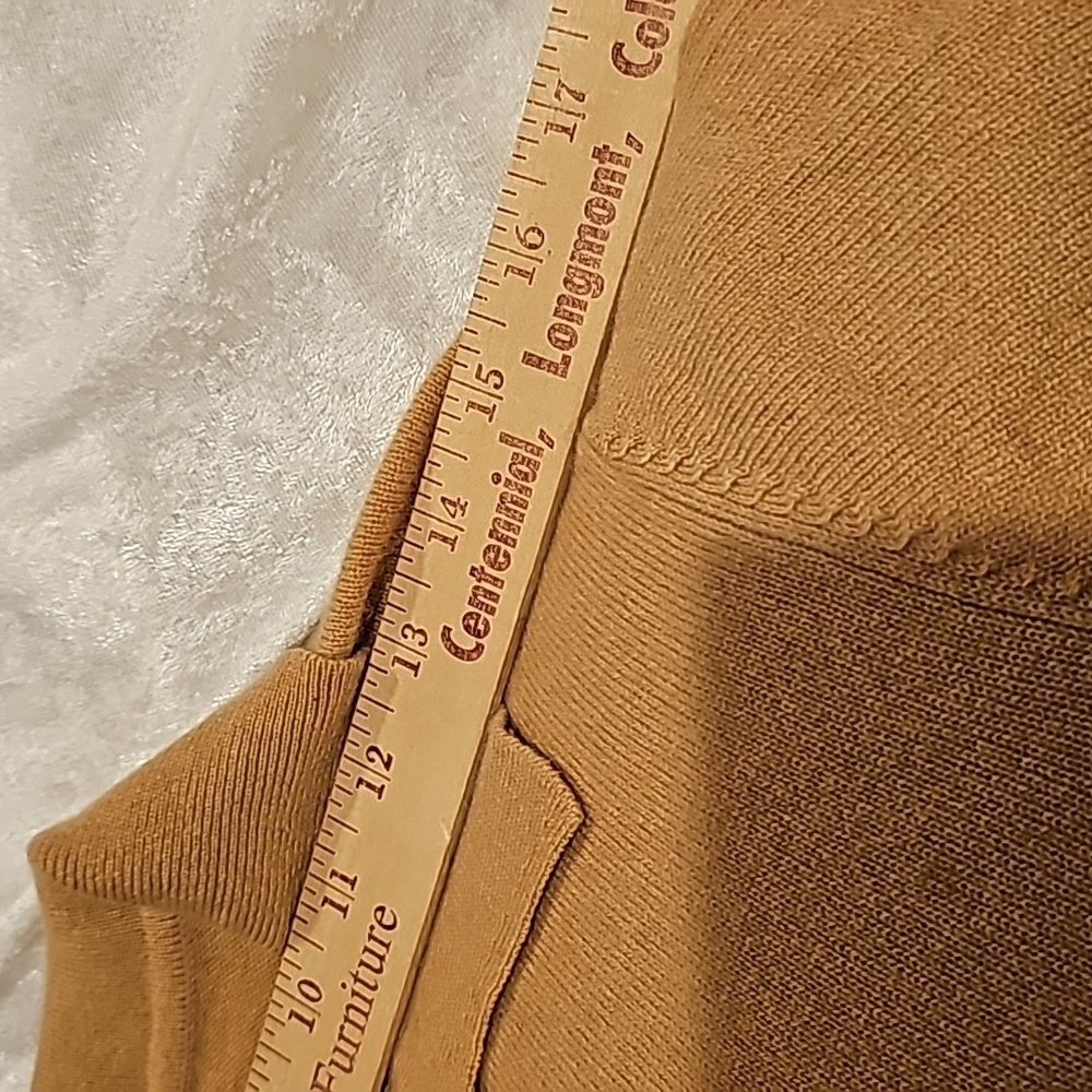 LL Bean womans medium cashmere sweater very good condition - Picture 6 of 10